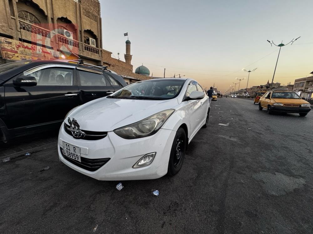 هیوندای ئەلەنترا